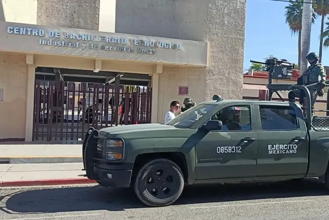 Moviliza a policía amenaza de tiroteo en escuela de Cajeme