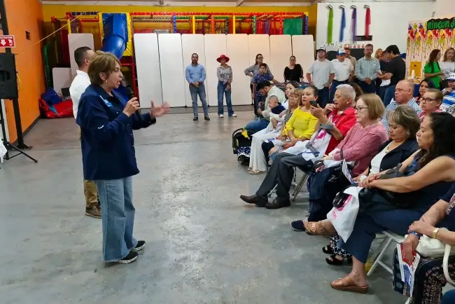 Invitan a cierre de campaña de Lety Amparano