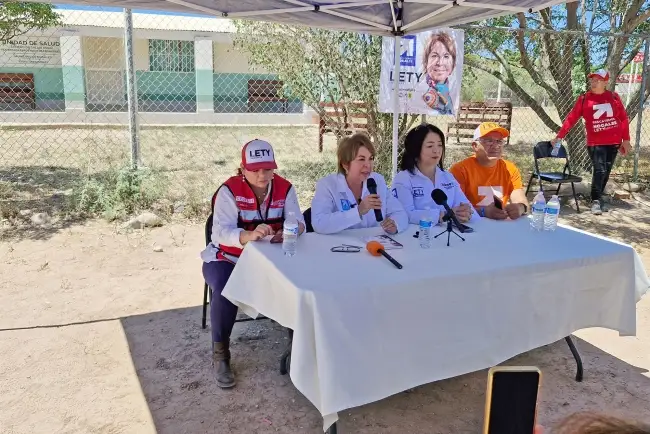 Dará seguimiento Lety Amparano a necesidades de residentes de Mascareñas