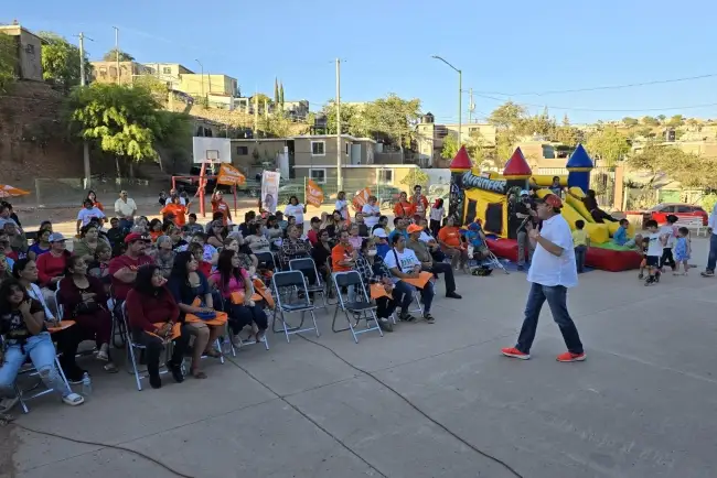 Manuel Hopkins llama a los nogalenses a votar por el cambio este 2 de junio