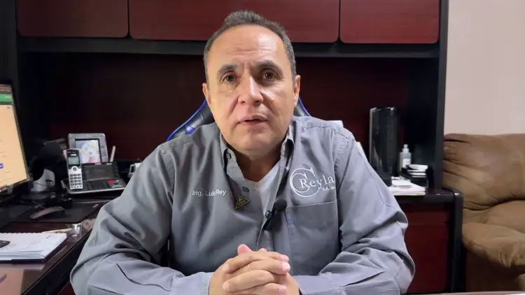 Logran autoridades consenso de florerías y ambulantes