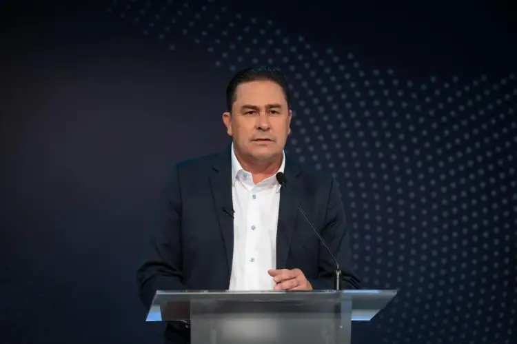 Afirma Manuel Hopkins que Nogales ganó en el debate