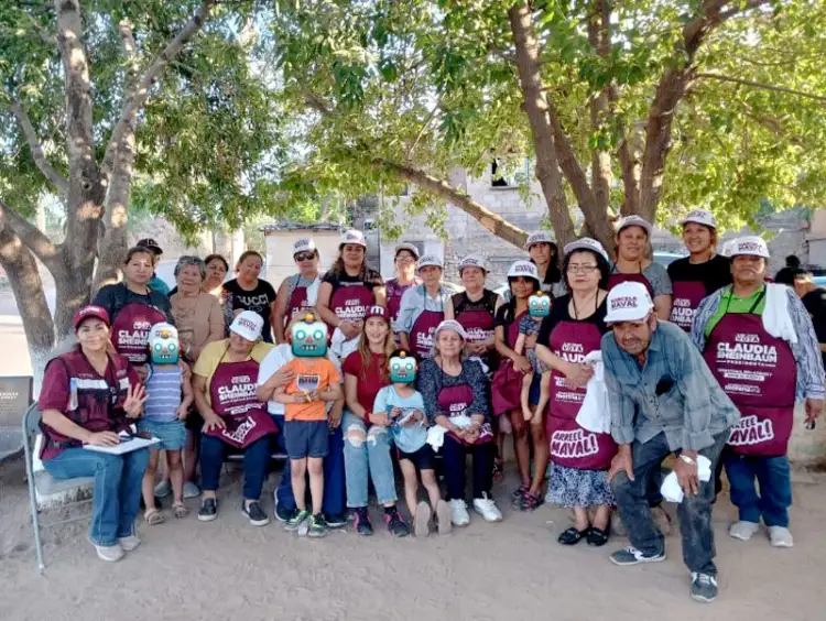 Cobijan a Marcela Valenzuela ‘Maval’ en Los Tápiros