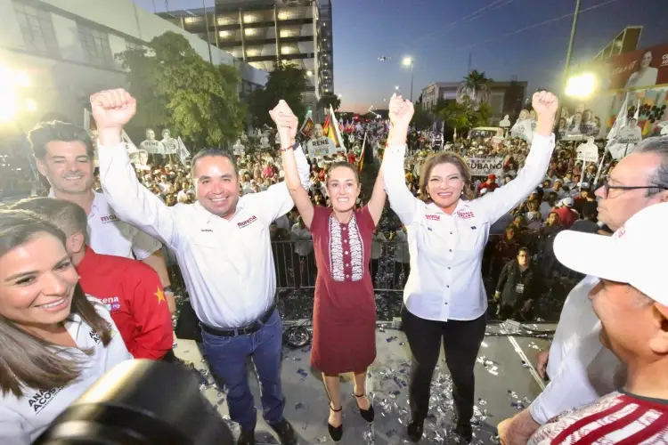Acompaña Lorenia Valles a Claudia Sheinbaum en su cierre de campaña en Sonora