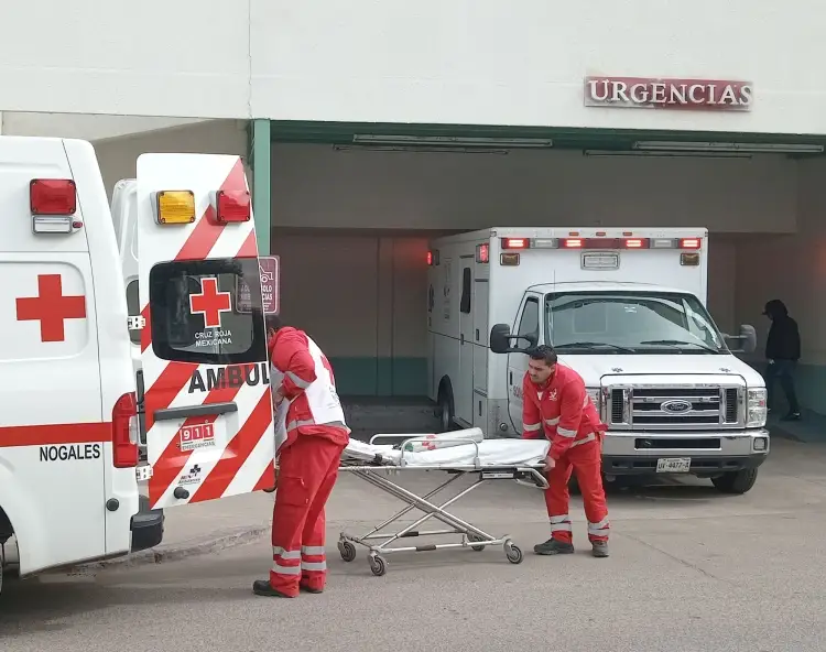 Internan a mujer tras intoxicación con pastillas