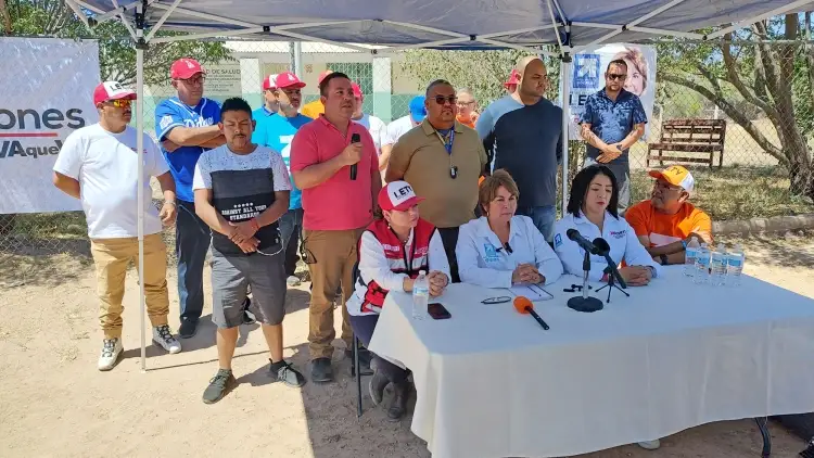 Salen bomberos y policías a denunciar hostigamientos y despidos