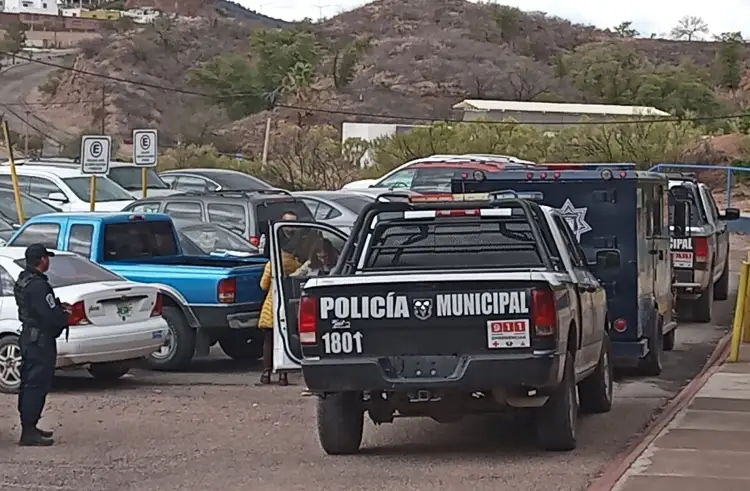 Golpean a persona de 50 años; problemas entre vecinos