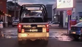 Se lleva sujeto a mano armada la venta del día de farmacia