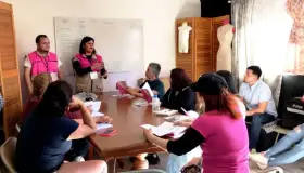 Avanzan en capacitación a funcionarios de casillas