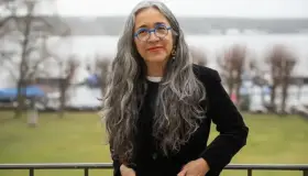 Gana mexicana premio Pulitzer; se lo dedica a Liliana y víctimas de feminicidio