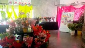 Reportan florerías ventas lentas ante la llegada del 10 de mayo