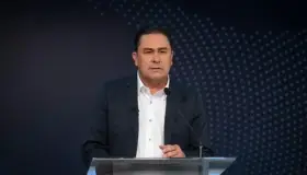 Afirma Manuel Hopkins que Nogales ganó en el debate