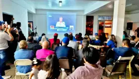 Tuvo respaldo Lety Amparano en el debate para la alcaldía