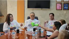 Beltrones firma el Pacto por la Primera Infancia con la sociedad civil.