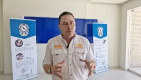 Capitaliza Manuel Hopkins experiencia y visión de negocios