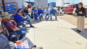 Tiene contacto Lety Amparano con sector industrial