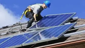 Recomiendan instalación de páneles solares en comercios