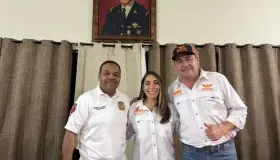 Piden bomberos salarios dignos a Manuel Hopkins e Ivonne Ruiz