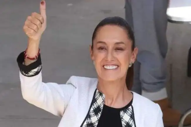 Realiza Claudia Sheinbaum su voto en Tlalpan