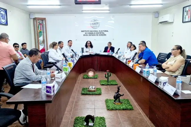 Están atentos a jornada electoral con sesión permanente del INE