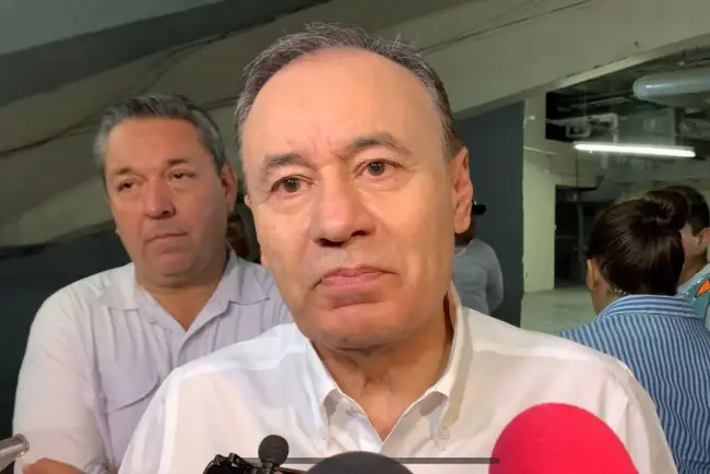 Califica gobernador de exagerada la medida de Consulado de EU para visitar SLRC