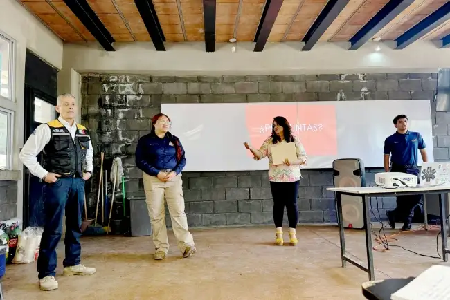 Capacita la UMPC a personal de la Preparatoria Municipal