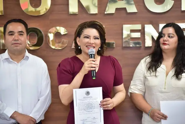 Manda agradecimiento a sonorenses Lorenia Valles