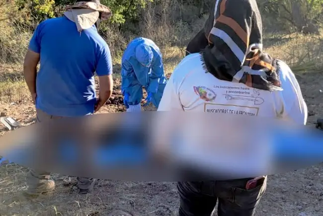 Siguen sin identificar cuerpos de encontrados en fosas