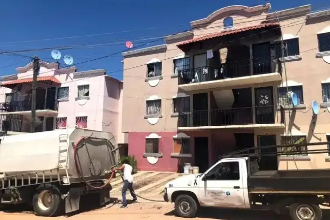 Avanzan los acuerdos para mejorar el suministro de agua en San Miguel