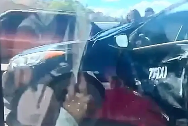 Recibe taxista impacto de bala y no sobrevive