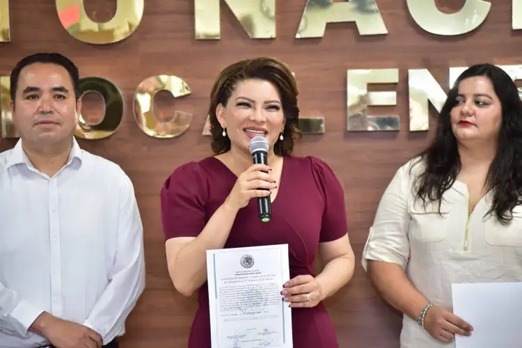 Manda agradecimiento a sonorenses Lorenia Valles