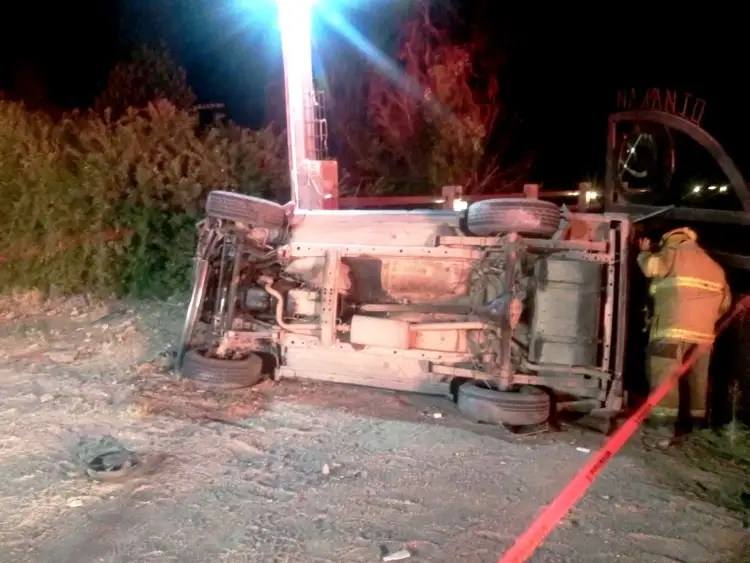 Fallece bebé en volcadura a la altura de El Cíbuta