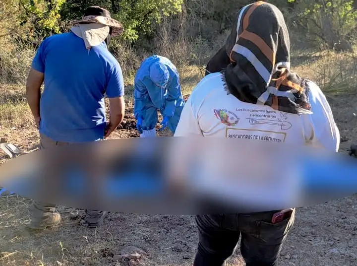 Siguen sin identificar cuerpos de encontrados en fosas