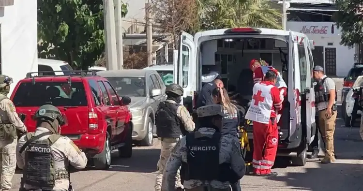 Golpean hombres armados a persona; lo lesionan de gravedad