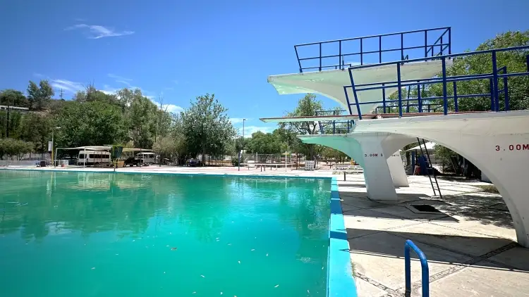 Preparan apertura de Alberca Municipal