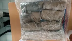 Encuentran en garita mochila que contenía metanfetaminas