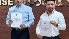Con más de 300 mil votos a favor recibe Beltrones constancia