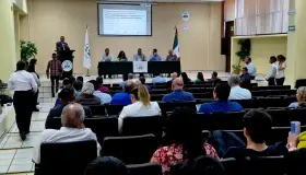 Analizan oferta y demanda de agua en foro binacional