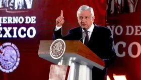 Rechaza AMLO frenar reforma al Poder Judicial