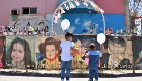 Están a favor de memorial de Guardería ABC