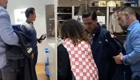 Captan a Enrique Peña Nieto de compras en Madrid
