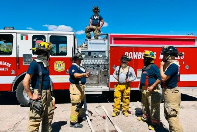 Tiene Nogales 11 bomberos más