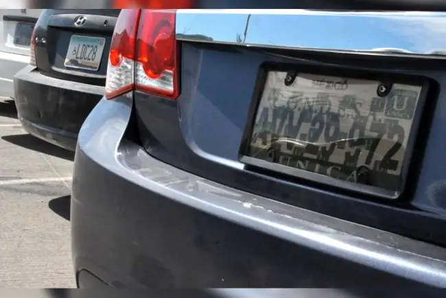 Alertan por fraudes de regularización de vehículos extranjeros