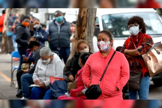 Hay tendencia al alza del Covid en México y EU