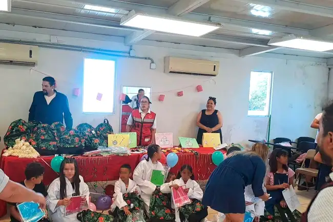 Convocará Bienestar Social a maestros para centros comunitarios