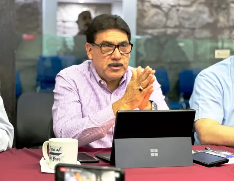 Llega Juan Gim al noveno lugar de los mejores alcaldes de México