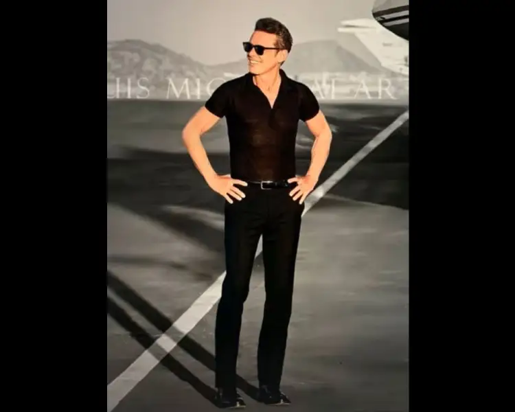 Emociona a fans fotografía de Luis Miguel; luce radiante y excelente forma