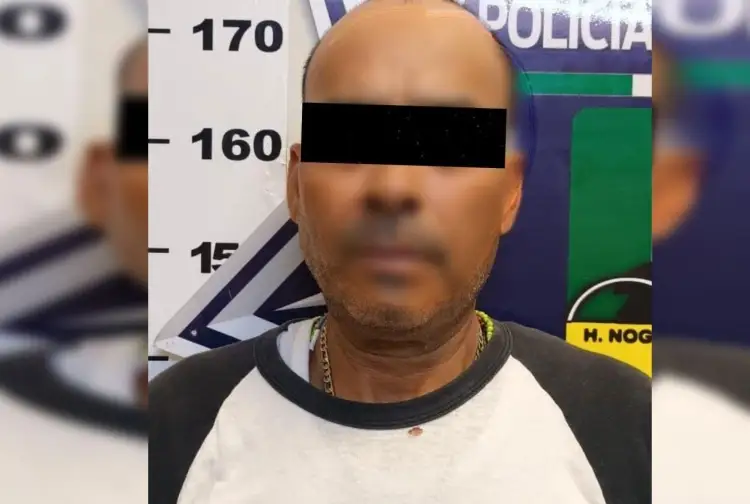 Detienen a persona con vehículo robado