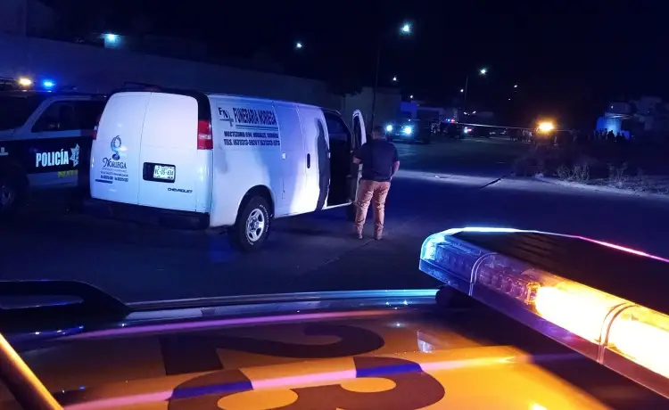 Pierde la vida peatón; detienen a conductor