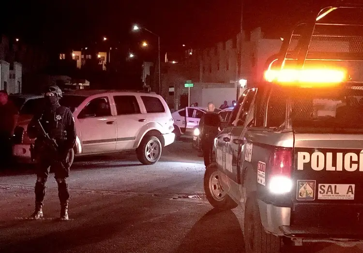 Derriba perro a motociclista y se lesiona